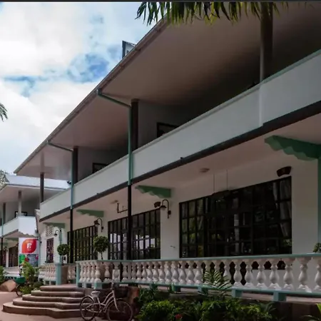La Digue Self-Catering Apartments-2